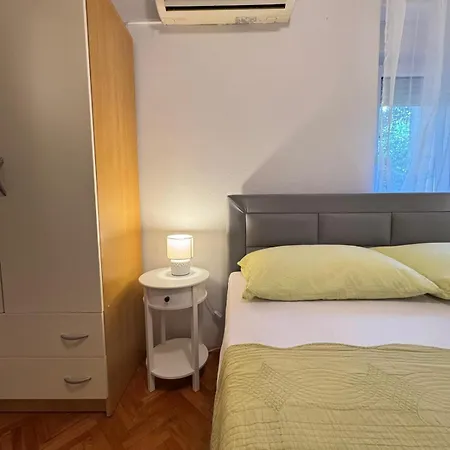 Jela 아파트 *