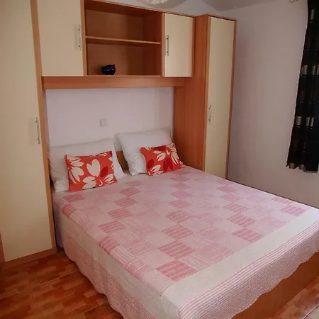 Jela Apartamento Makarska