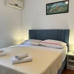 Jela Apartment Makarska