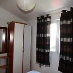 Jela Апартаменты *